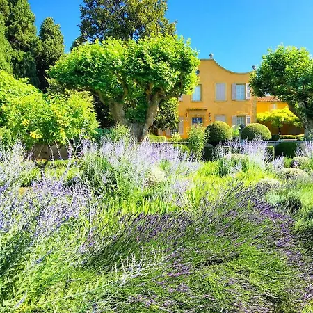 Le Pavillon De Galon Cucuron